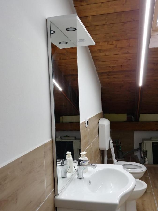 Cislago Camera Con Bagno Mirjana מראה חיצוני תמונה