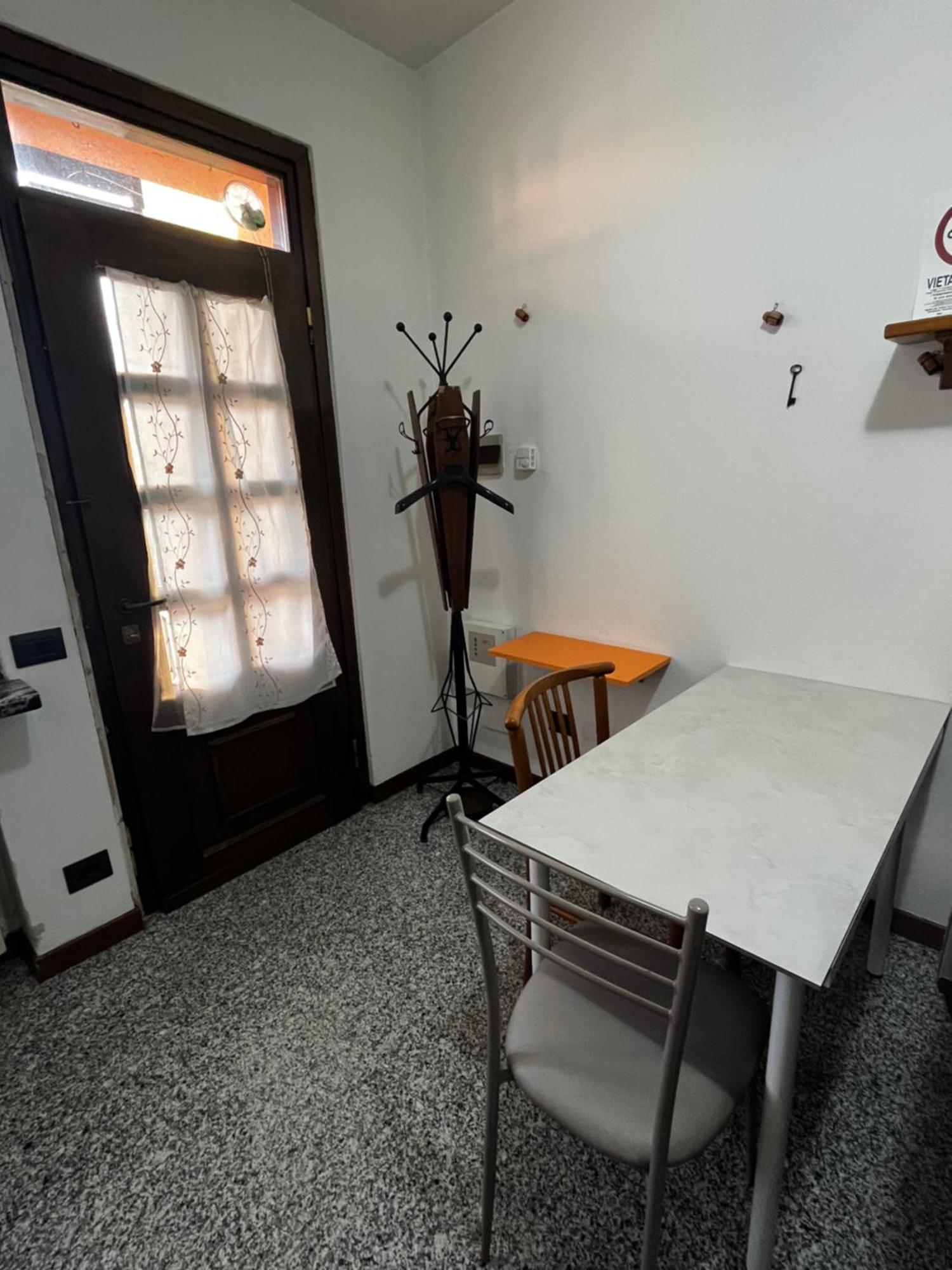 Cislago Camera Con Bagno Mirjana מראה חיצוני תמונה