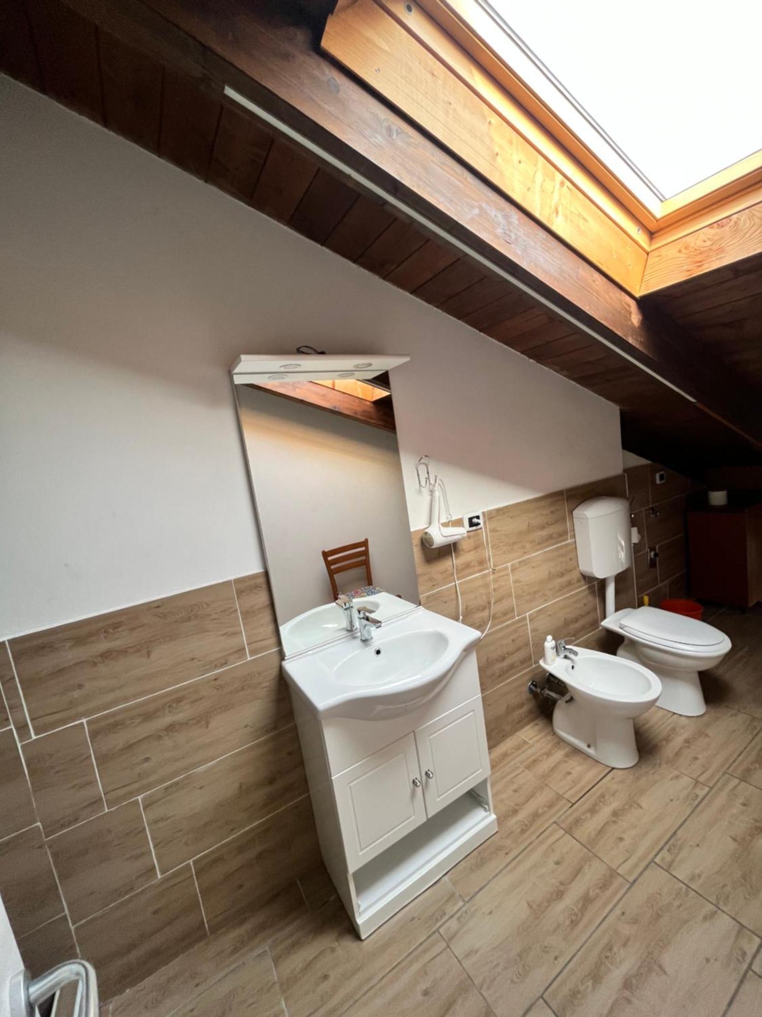 Cislago Camera Con Bagno Mirjana מראה חיצוני תמונה